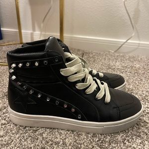 Womens black high top shoes